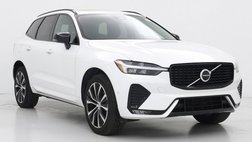 2023 Volvo XC60 B5 Ultimate Dark Theme