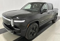 2024 Rivian R1T Adventure