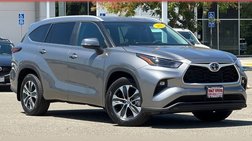 2025 Toyota Highlander XLE