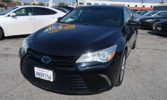 2016 Toyota Camry Hybrid XLE