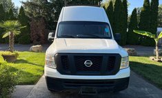2017 Nissan NV 2500 HD SV