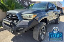 2017 Toyota Tacoma SR