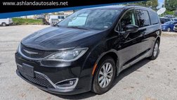 2017 Chrysler Pacifica Touring L FWD