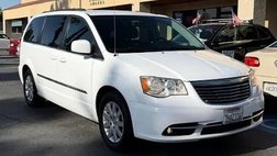 2015 Chrysler Town and Country Touring