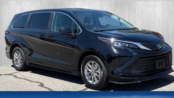 2024 Toyota Sienna LE 8-Passenger