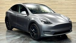 2025 Tesla Model Y Long Range