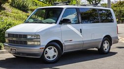 2000 Chevrolet Astro LS
