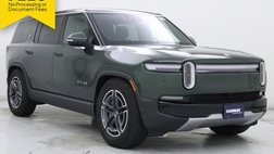 2025 Rivian R1S Adventure