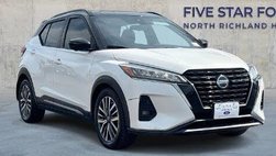 2021 Nissan Kicks SR