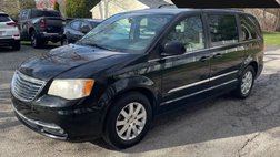 2014 Chrysler Town and Country Touring