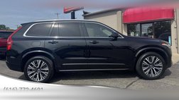 2022 Volvo XC90 T6 Momentum 7-Passenger