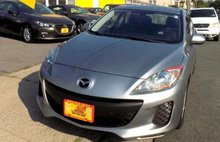2013 Mazda MAZDA3 i Grand Touring