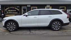 2022 Volvo V90 Cross Country B6