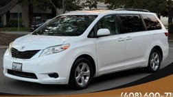 2015 Toyota Sienna LE