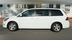 2010 Volkswagen Routan SE