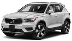 2021 Volvo XC40 T5 Momentum