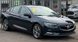 2018 Buick Regal Sportback Essence