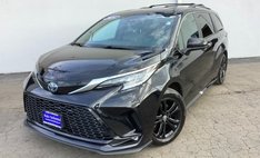 2024 Toyota Sienna LE 8-Passenger