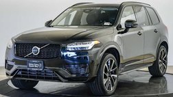 2023 Volvo XC90 Recharge T8 Ultimate Dark Theme