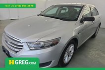 2018 Ford Taurus SE