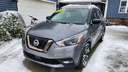 2020 Nissan Kicks SR