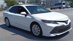 2018 Toyota Camry LE