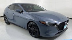2022 Mazda MAZDA3 Premium