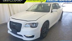 2023 Chrysler 300 Touring L