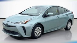 2020 Toyota Prius LE