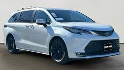 2022 Toyota Sienna XLE