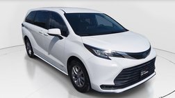 2021 Toyota Sienna LE 8-Passenger