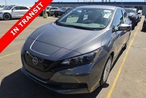 2025 Nissan LEAF S