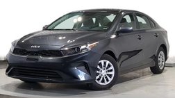 2022 Kia Forte FE