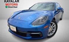 2017 Porsche Panamera Base