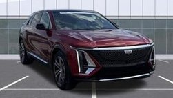 2024 Cadillac LYRIQ Luxury 2