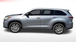 2014 Toyota Highlander LE