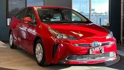 2022 Toyota Prius LE