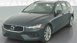 2020 Volvo V60 T5 Momentum