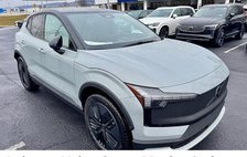 2026 Volvo EX30 Cross Country Twin Ultra