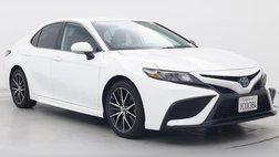 2022 Toyota Camry Hybrid SE