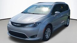 2017 Chrysler Pacifica Touring L FWD