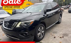 2020 Nissan Pathfinder S