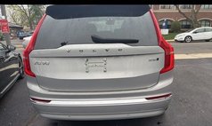 2023 Volvo XC90 B5 Plus Bright Theme