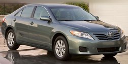 2010 Toyota Camry LE