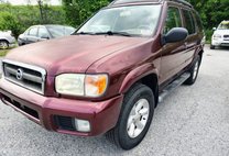 2004 Nissan Pathfinder SE