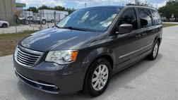 2016 Chrysler Town and Country Touring