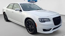 2023 Chrysler 300 Touring L