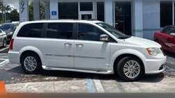 2012 Chrysler Town and Country Limited