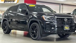 2025 Volkswagen Atlas Cross Sport SEL R-Line Black 4Motion