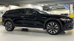 2024 Volvo V60 Cross Country B5 Ultimate